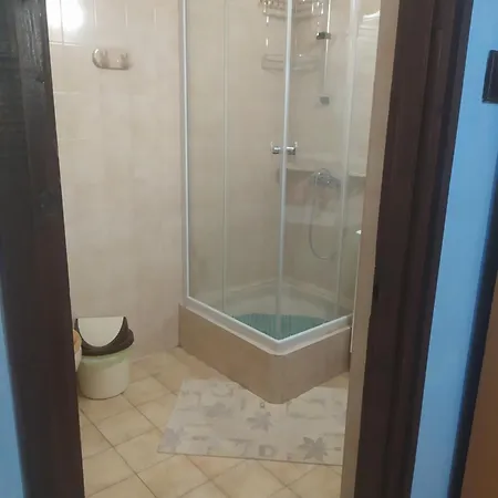 Etus Vendeghaz 2 Holiday home *