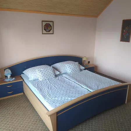 Etus Vendeghaz 2 Balatonfenyves